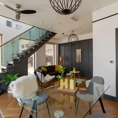 @ 32 * Дангарван